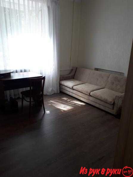 Сдается комната в 3-х комнатной квартире студентам -заочникам на сесси