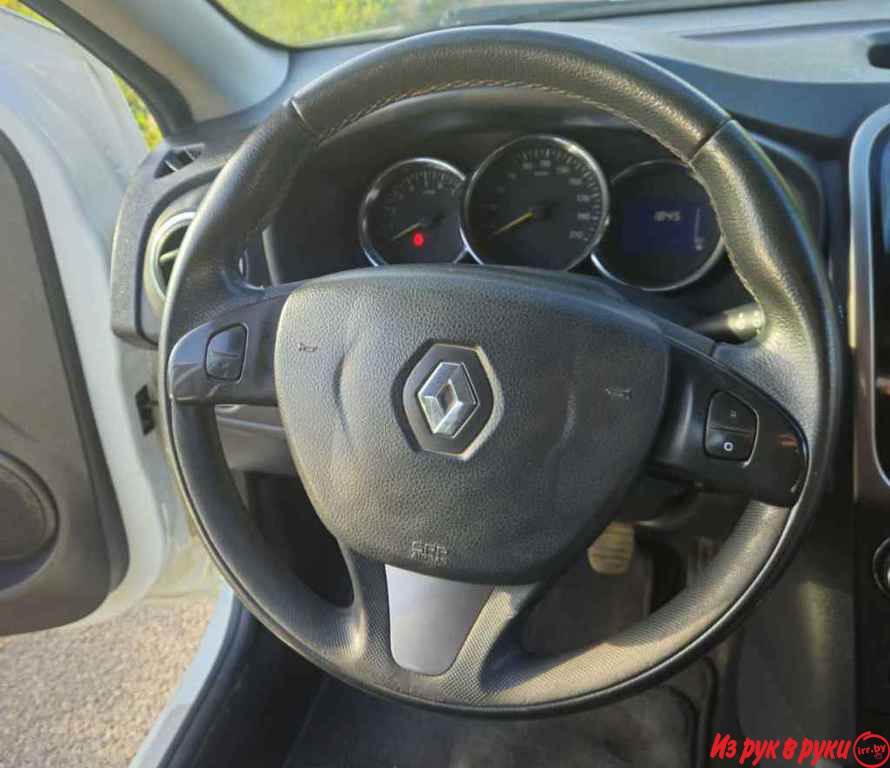  Sandero
