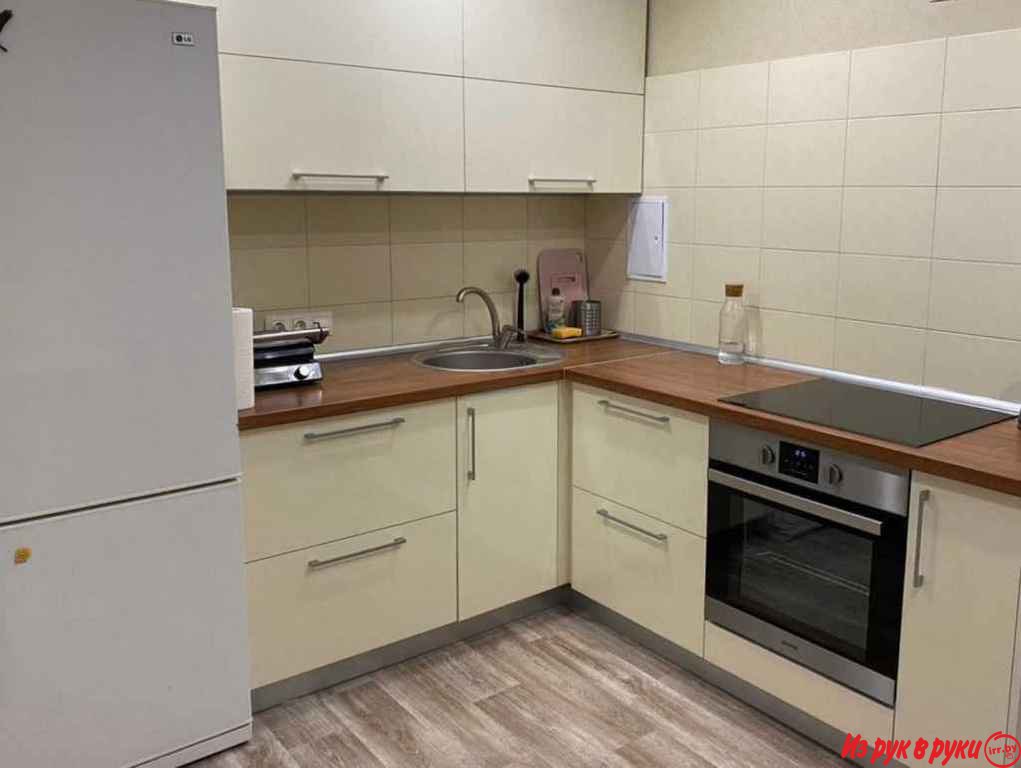 Сдается 2-комнатная квартира. Станция метро в шаговой доступности. Кв