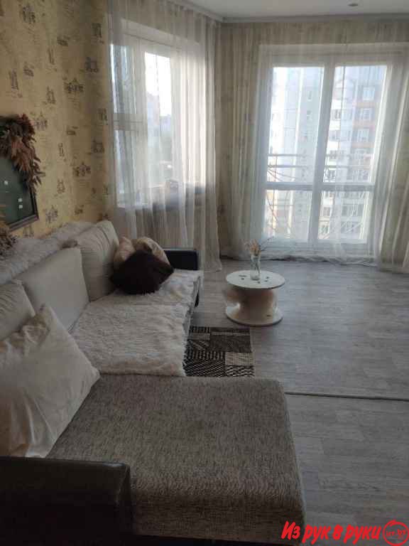 Сдам уютную просторную 52 КВ. однокомнатную квартиру в Минске. Ищу отв