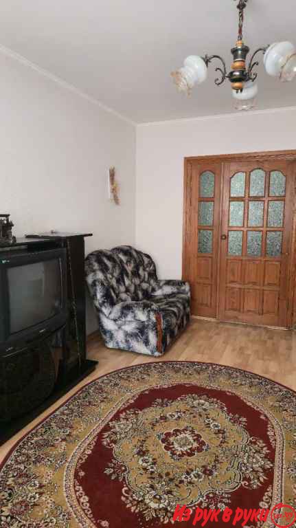 3-х комнат.квартира на длительный срок. Всё в шаговой доступности: маг