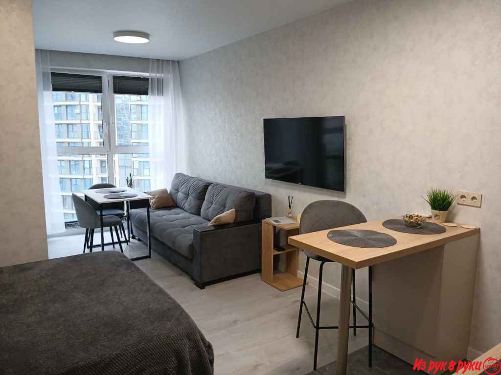 Уютная студия в новом доме Минск Мира, район Мировых танцев, дом Ча-Ча